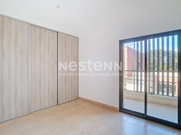 A VENDRE - MAISON CONTEMPORAINE L'ISLE-JOURDAIN CENTRE