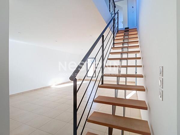 A VENDRE - MAISON CONTEMPORAINE L'ISLE-JOURDAIN CENTRE