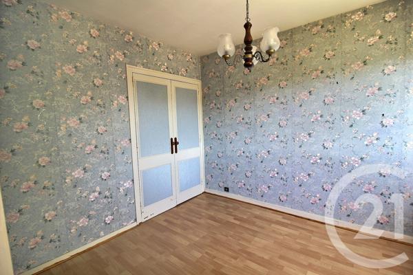 Maison à vendre  6 pièces - 98,08 m 2   PESSAC  - 33