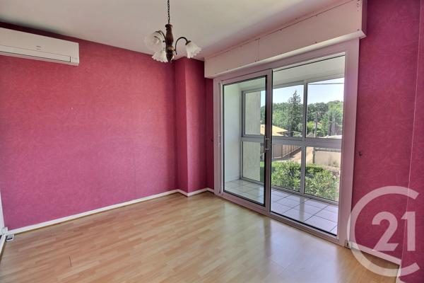 Maison à vendre  6 pièces - 98,08 m 2   PESSAC  - 33