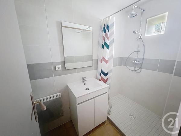 Maison à vendre  5 pièces - 87,91 m 2   MONTPON MENESTEROL  - 24