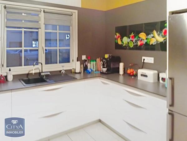 Maison à vendre 4 pièces 125m² Saint-Laurent-de-la-Salanque (66250)