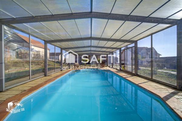 Maison principale + Maison secondaire + Piscine