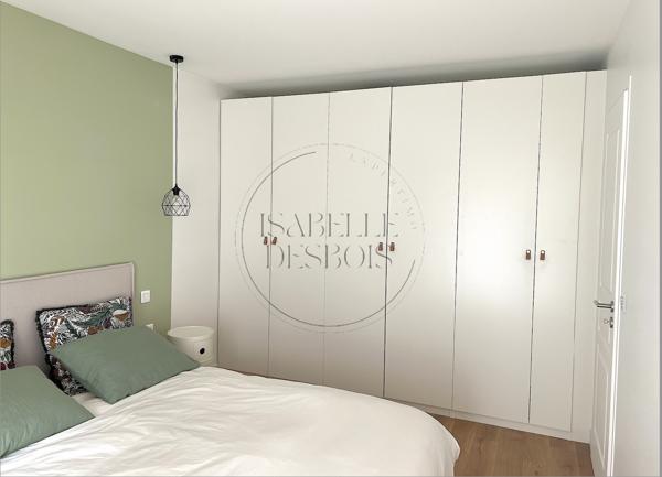 Saint-Germain-en-Laye (78100) - LOUÉ. - Beau F2 rénové dans une résidence verdoyante avec piscine