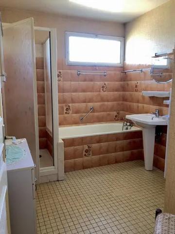 Maison à vendre à Sablé-sur-Sarthe dans la Sarthe (72300), ref : 72068-2221