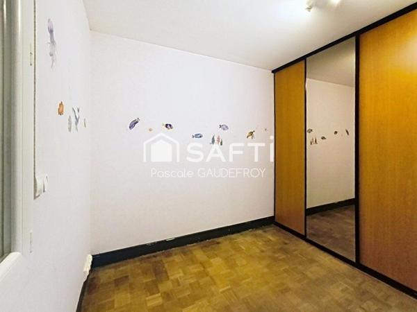 MAISON FAMILIALE DE 134 M² - ZONE NON INONDABLE !