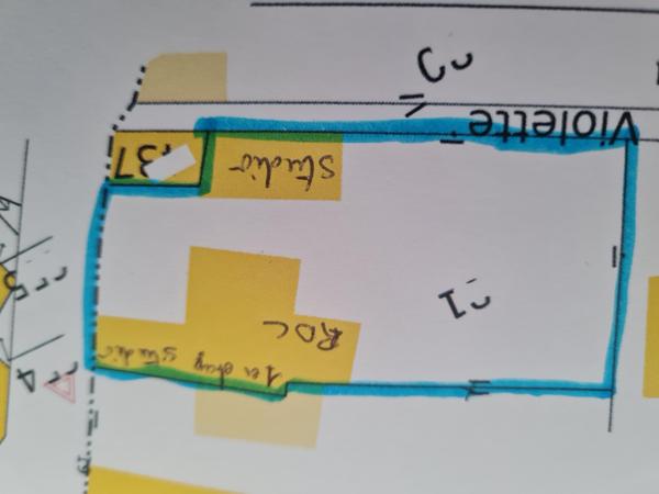 idéal investisseur ou promoteur maison avec 4 appartements 2 T3 de 75 à 80 m²   et 2 studios 18 à 20m²