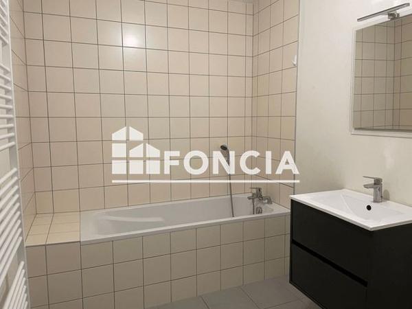 Location Appartement 3 pièces 64.21 m² - 14 RUE DE LA PAIX Saint Louis 68300