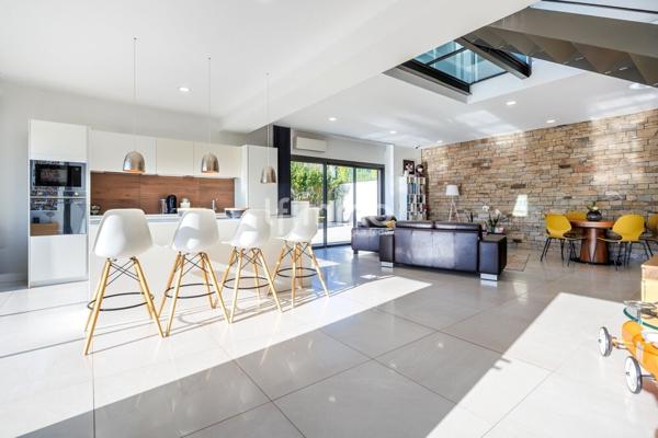 Allauch / Maison / Piscine / Garage / Vue dominante