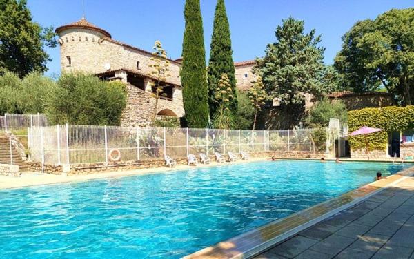 INVESTISSEMENT LOCATIF  BERRIAS ET CASTELJAU - Résidence Vacances Bleues Lou Castel***- 7,29%  de rentabilité