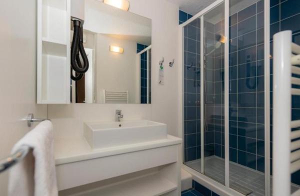 INVESTISSEMENT LOCATIF  BERRIAS ET CASTELJAU - Résidence Vacances Bleues Lou Castel***- 7,29%  de rentabilité