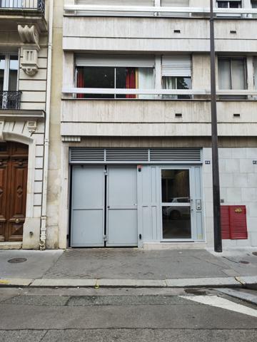 Parking/box · Vente Paris (75012) 1 pièce · 7m²