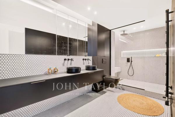Île Saint-Louis – Appartement traversant – Parfait pied-à-terre