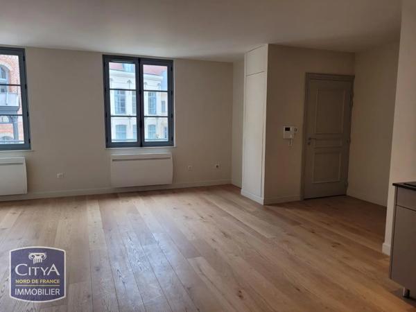 Appartement à louer 3 pièces 70.88m² Valenciennes (59300)