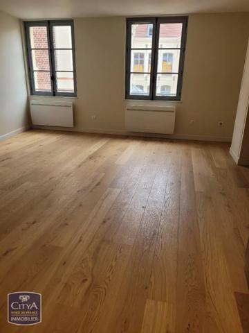 Appartement à louer 3 pièces 70.88m² Valenciennes (59300)