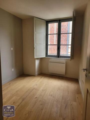 Appartement à louer 3 pièces 70.88m² Valenciennes (59300)