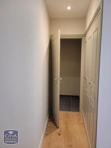 Appartement à louer 3 pièces 70.88m² Valenciennes (59300)