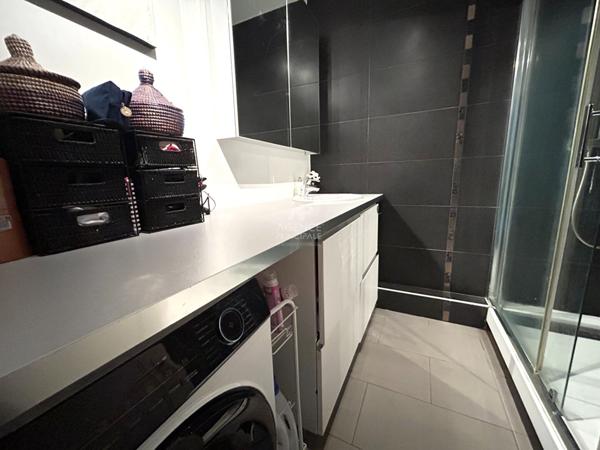 Appartement Poissy 4 pièce(s) 72 m2 €249 000 **  - Référence  9044