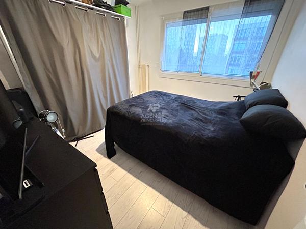 Appartement Poissy 4 pièce(s) 72 m2 €249 000 **  - Référence  9044