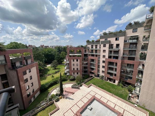 TOULOUSE / Location Appartement 3 Pièces 71 m² - Meublé