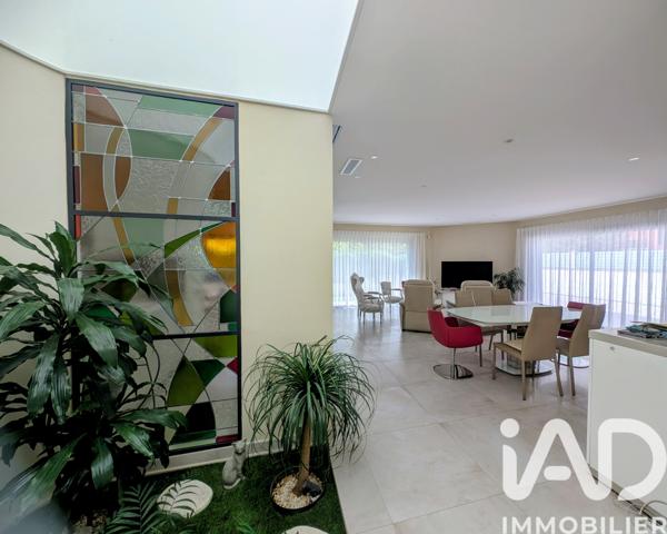 Maison à vendre 4 pièces 137 m² Céret
