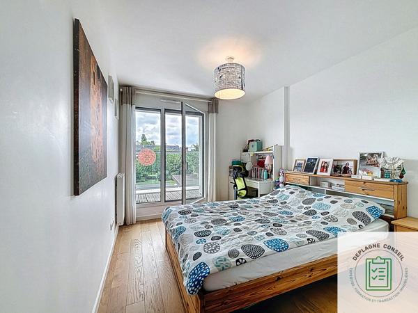 Rennes (35000) A VENDRE - Rennes THABOR - Résidence récente de standing - Appartement T4 avec 3 chambres et 2 stationnements