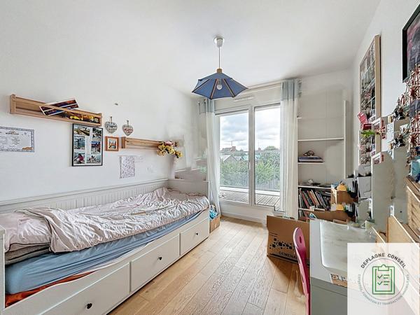 Rennes (35000) A VENDRE - Rennes THABOR - Résidence récente de standing - Appartement T4 avec 3 chambres et 2 stationnements