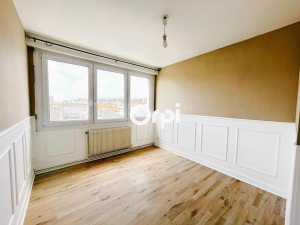 Appartement à louer    5 pièces • 103 m2 Boulogne-sur-Mer