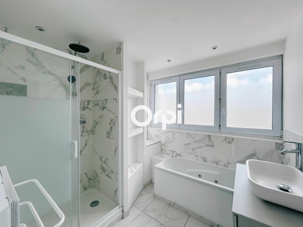 Appartement à louer    5 pièces • 103 m2 Boulogne-sur-Mer