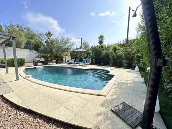 Maison 5 pièces - 142 m² Bien prestige