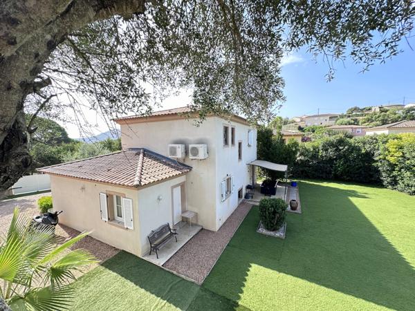 Maison 5 pièces - 142 m² Bien prestige