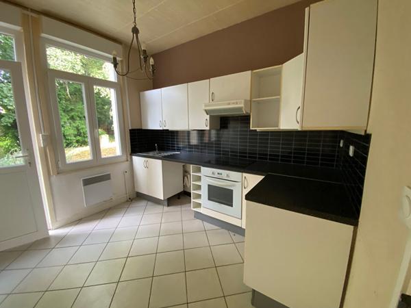 Maison St Quentin 7 pièce(s) 150 m2