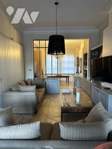 Maison de caractère avec 5 chambres proche commerce et école