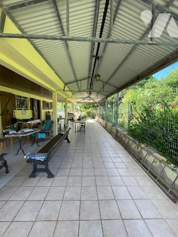 Magnifique villa au coeur de la commune de Trinite