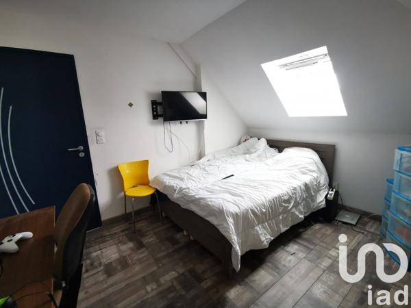 Maison 7 pièces de 137 m² à Bouloire (72440)