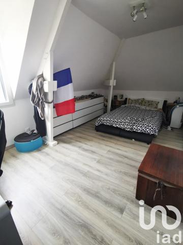 Maison 7 pièces de 137 m² à Bouloire (72440)