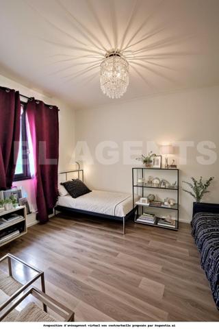 🏡 Maison de plain-pied – Terrain constructible 2 200 m² – Division possible – Panneaux photovoltaïqu