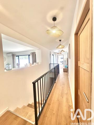 Maison à vendre 5 pièces 182 m² Saint-Maximin-la-Sainte-Baume