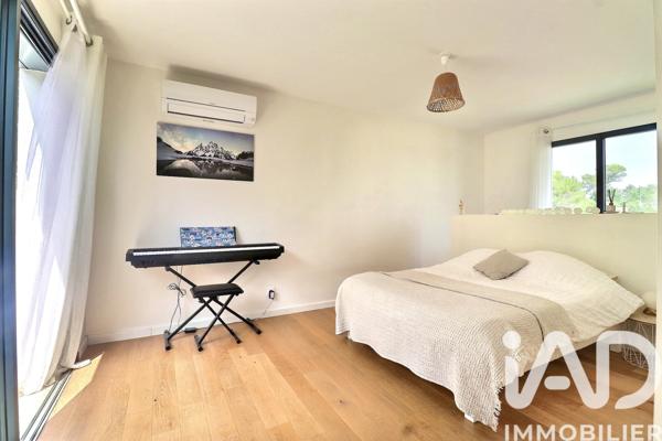 Maison à vendre 5 pièces 182 m² Saint-Maximin-la-Sainte-Baume