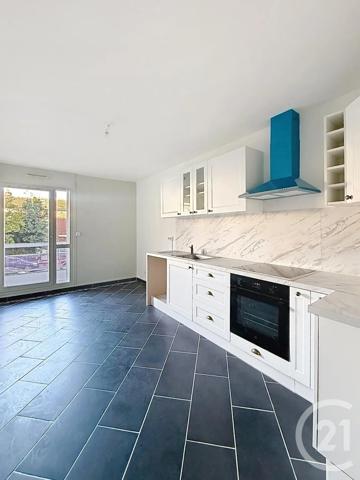 Appartement F4 à vendre  4 pièces - 94,06 m 2   MARGNY LES COMPIEGNE  - 60