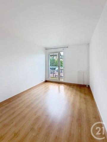 Appartement F4 à vendre  4 pièces - 94,06 m 2   MARGNY LES COMPIEGNE  - 60