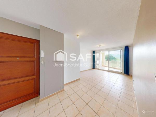 Appartement Type 3 sur Sainte-Luce, Garage et cave