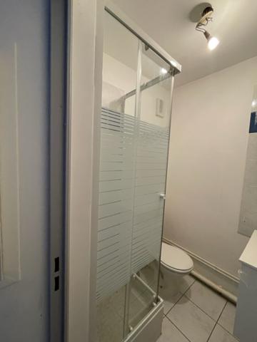 TIMONE -BAILLE : Studio meublé avec terrasse