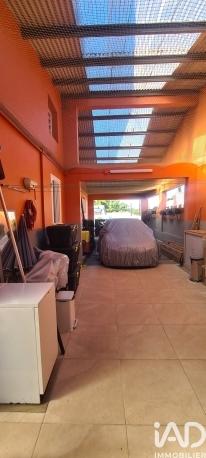 Maison à vendre 6 pièces 205 m² Le Tampon