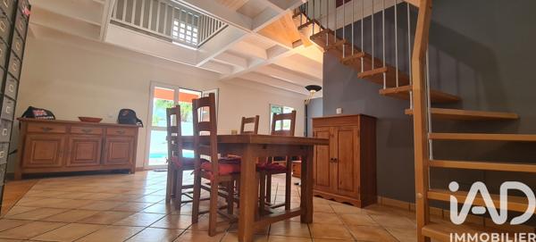 Maison à vendre 6 pièces 205 m² Le Tampon
