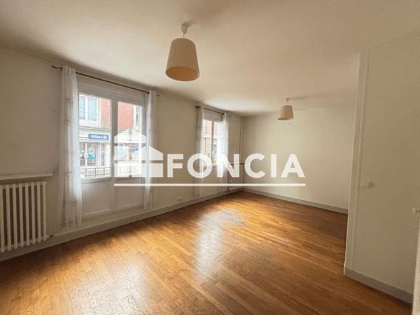 Location Appartement 3 pièces 55.8 m² - 17 RUE JEANNE D'ARC Beauvais 60000