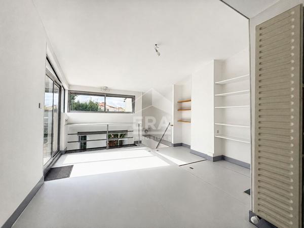 Maison de ville, 3 ch, de 136,5 m² mêlant ancien et contemporain.