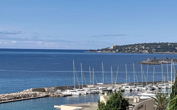 Appartement à vendre    2 pièces • 46,04 m2 Menton