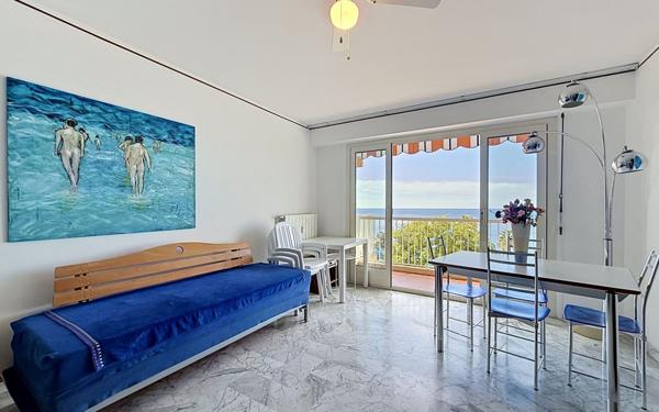 Appartement à vendre    2 pièces • 46,04 m2 Menton