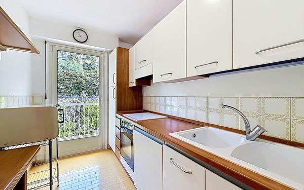 Appartement à vendre    2 pièces • 46,04 m2 Menton